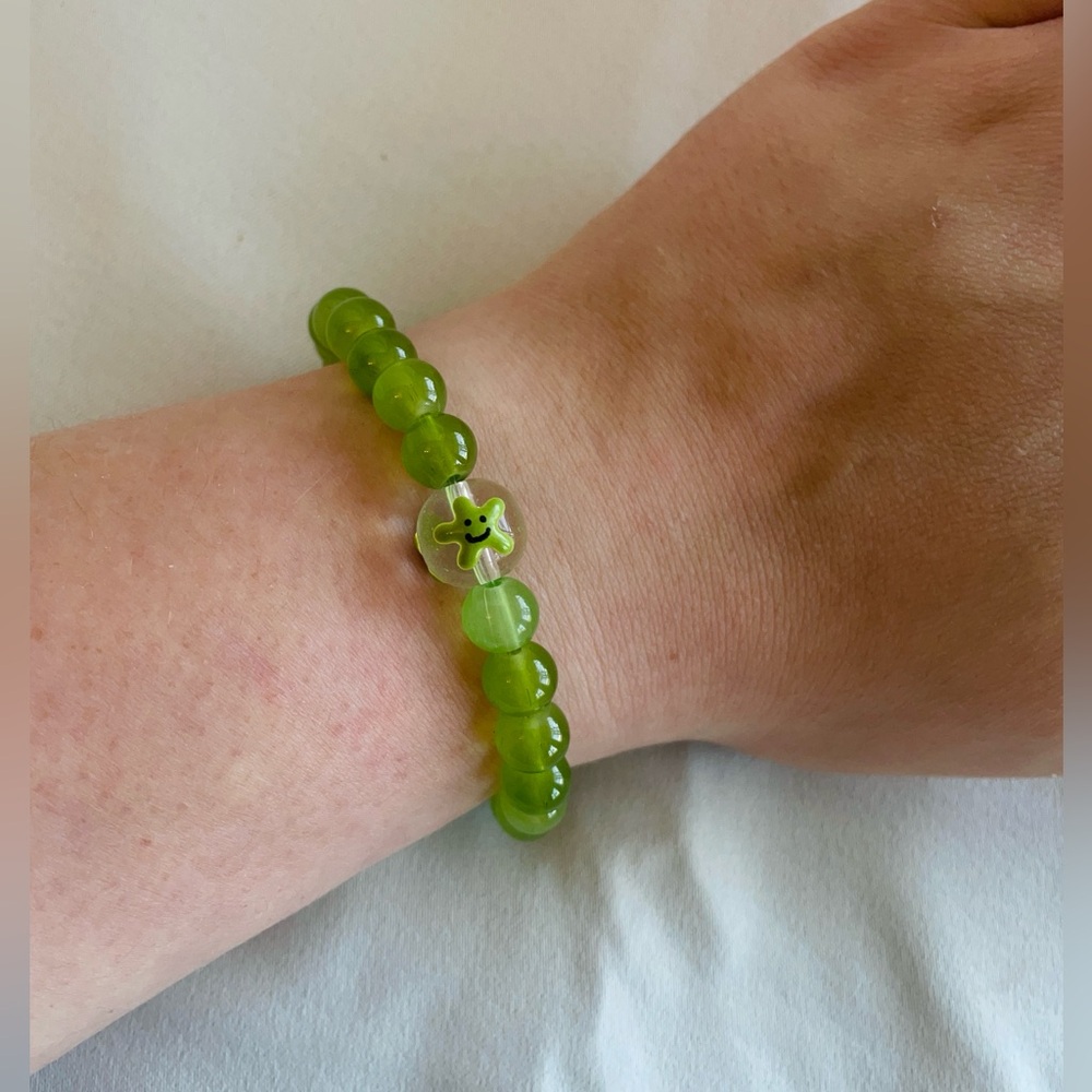 Handmade "Starry Green" beaded  Bracelet